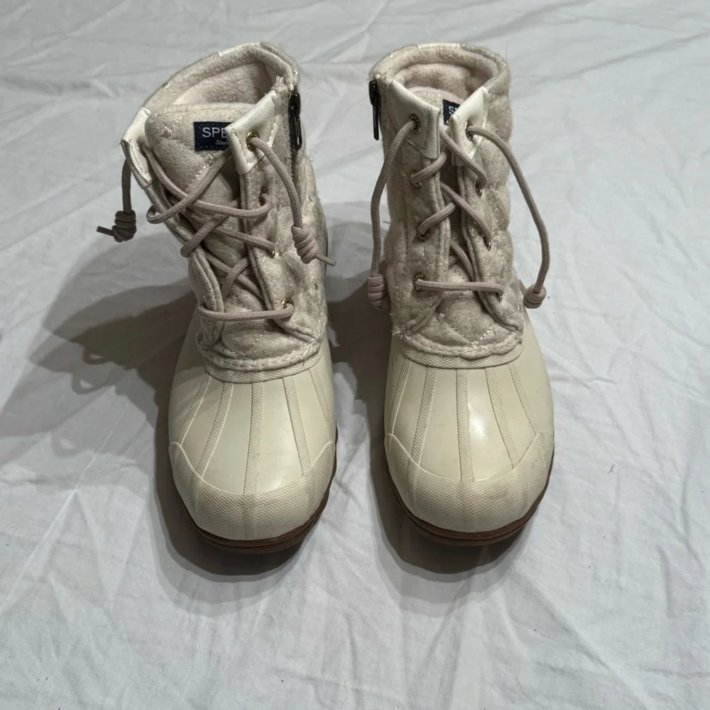 Sperry Duck Boots Winter‎ White Cream 5.5